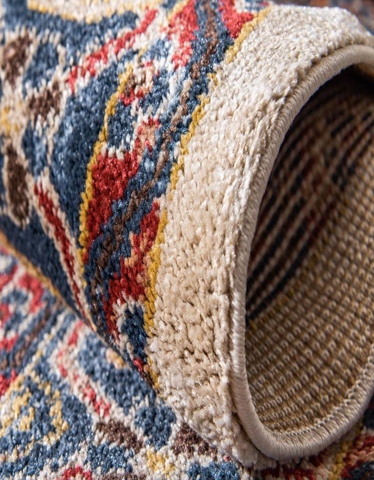 Detail image of  8' x 8' Eden Round Rug