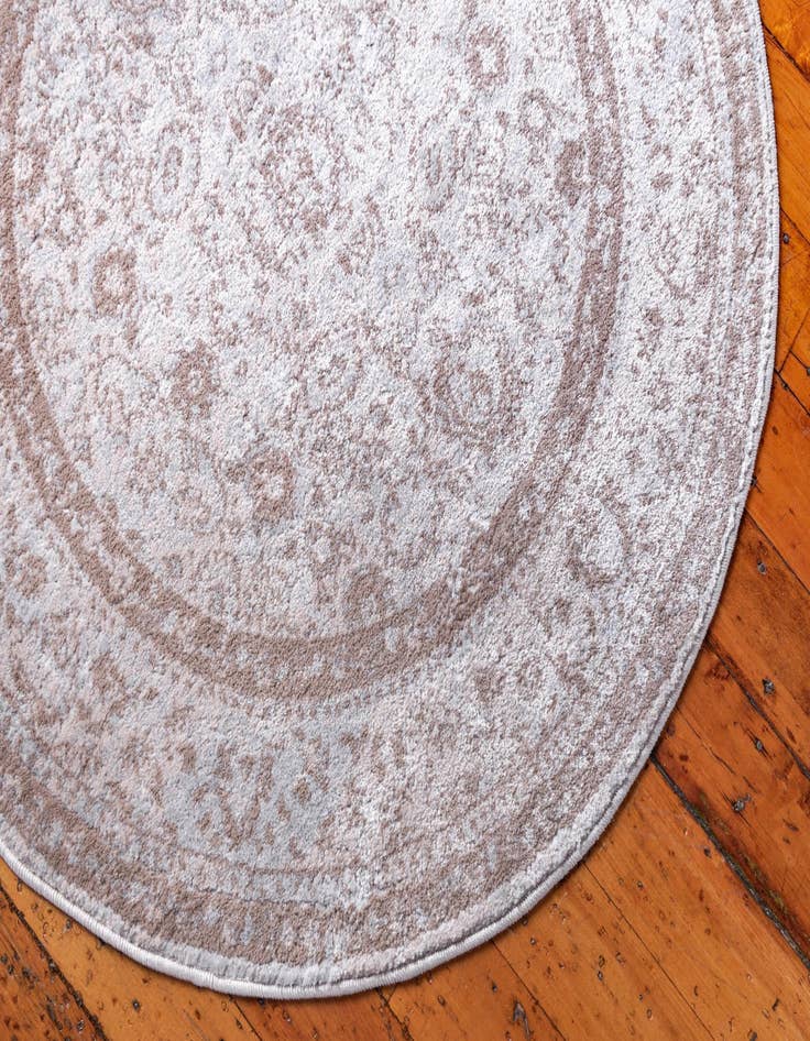 Detail image of  6' x 6' Estate Round Rug