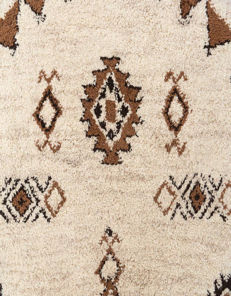 Detail image of  6' 5 x 6' 6  Hand Knotted Moroccan Wool Round Rug