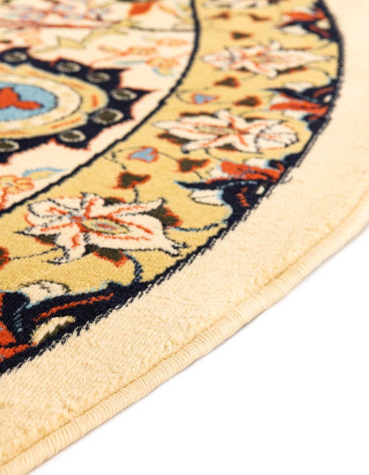 Detail image of  7' 10 x 7' 10 Neda Round Rug