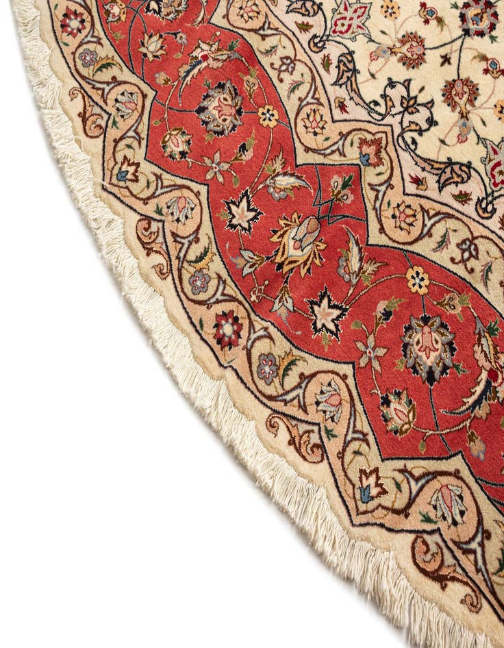 Detail image of  9' 10 x 9' 10 Tabriz Round Rug