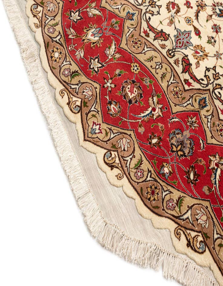 Detail image of  9' 10 x 9' 10 Tabriz Round Rug