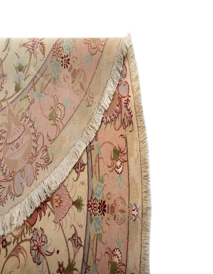 Detail image of  6' 7 x 6' 7 Tabriz Round Rug