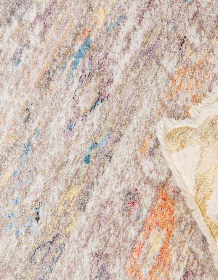 Detail image of  3' 3 x 3' 3 Vega Round Rug