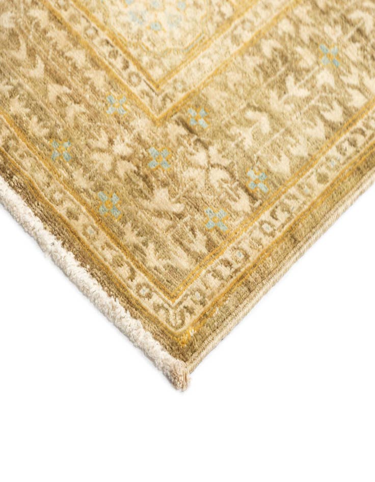 Detail image of  3' 3 x 10' 2 Amina Wool Runner Rug