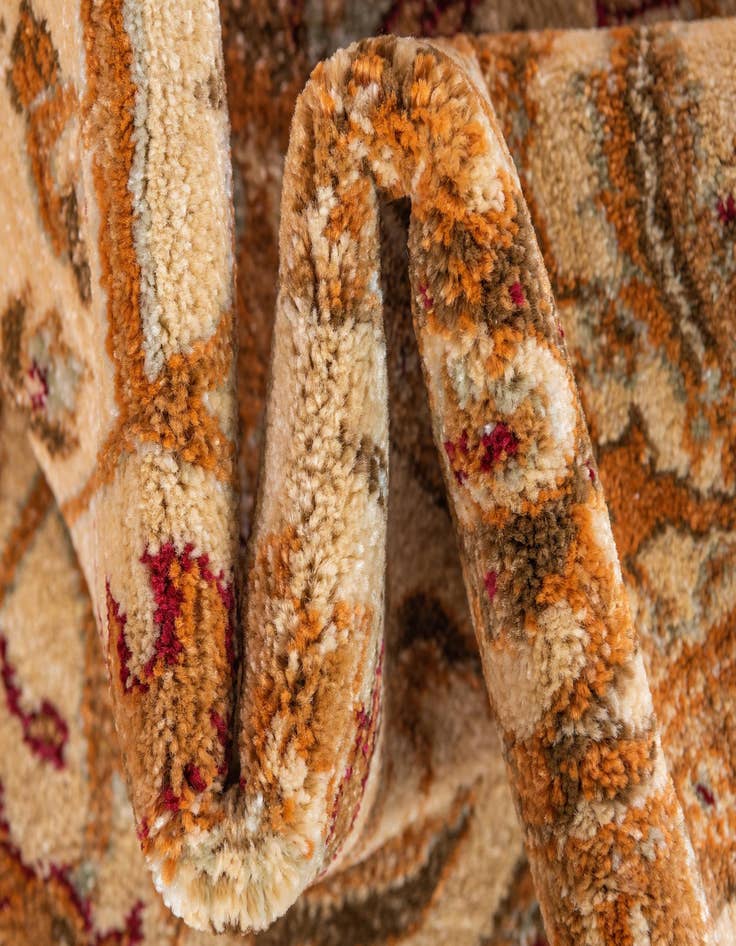 Detail image of 2' 2 x 6' Charlestown Runner Rug