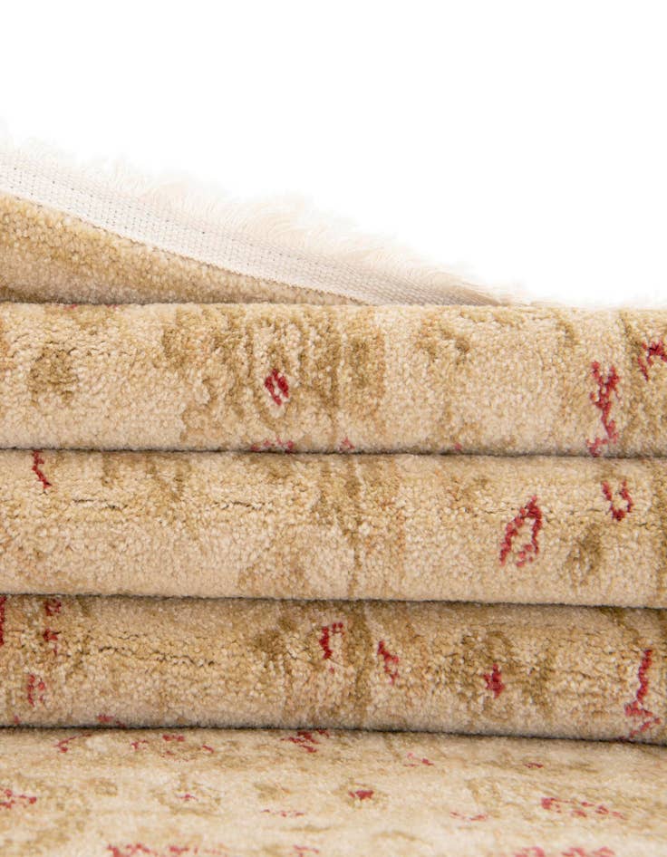 Detail image of  2' 7 x 10' Chelsea Runner Rug