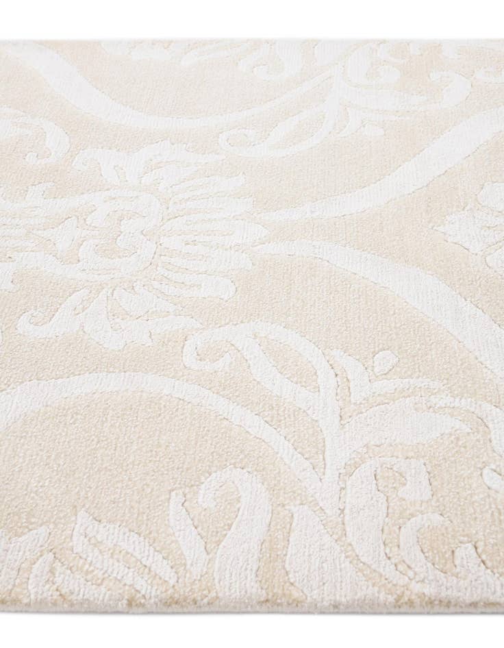 Detail image of  2' 8 x 9' 10  Hand Knotted Darya Wool Runner Rug