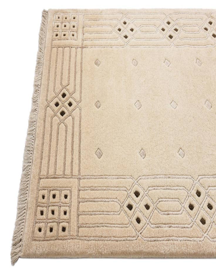 Detail image of  2' 8 x 9' 8  Hand Knotted Darya Wool Runner Rug