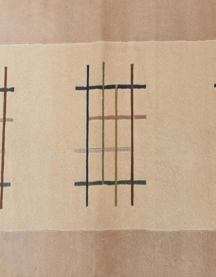 Detail image of  2' 7 x 9'  Hand Knotted Darya Wool Runner Rug