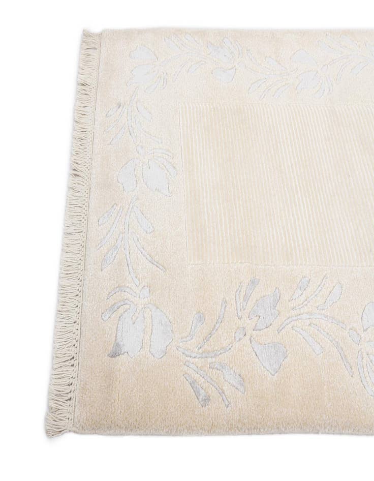 Detail image of  2' 9 x 12' 11  Hand Knotted Darya Wool Runner Rug