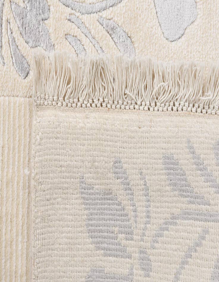 Detail image of  2' 9 x 12' 11  Hand Knotted Darya Wool Runner Rug