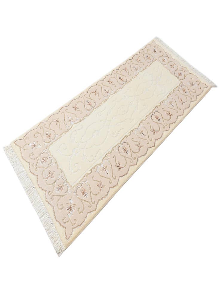 Detail image of  2' 8 x 6' 5  Hand Knotted Darya Wool Runner Rug