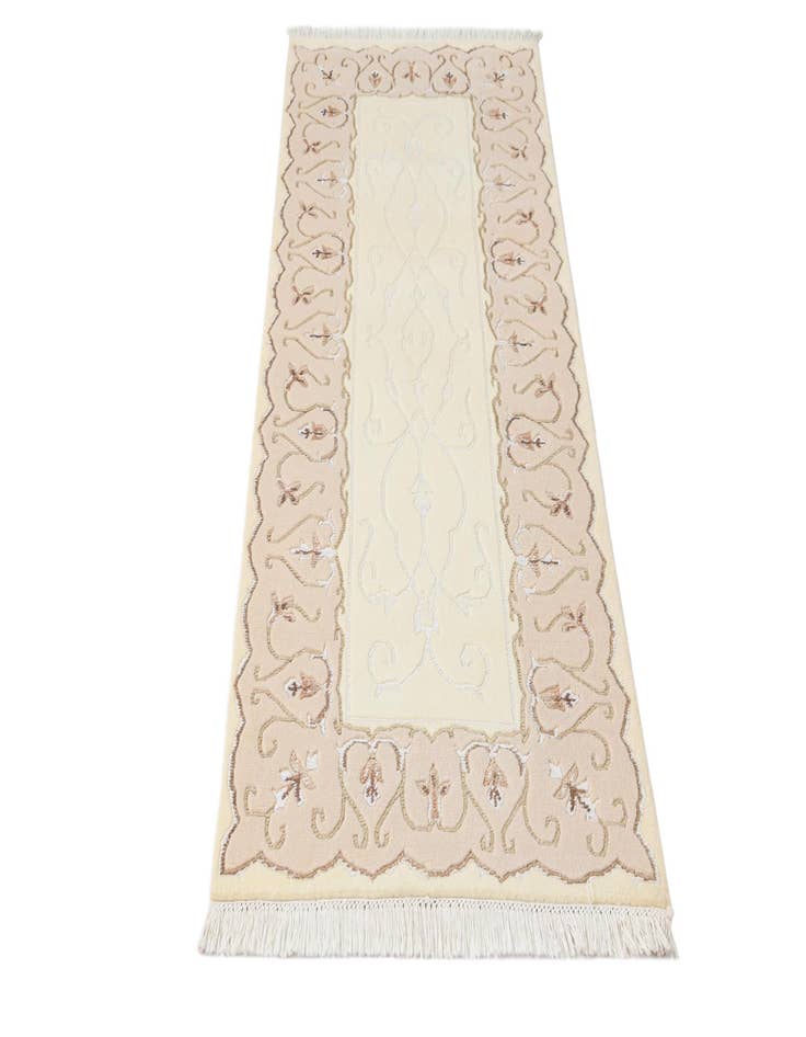 Detail image of  2' 8 x 6' 5  Hand Knotted Darya Wool Runner Rug