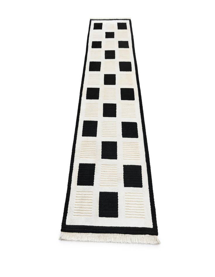 Detail image of  2' 9 x 9' 11 Darya Runner Rug