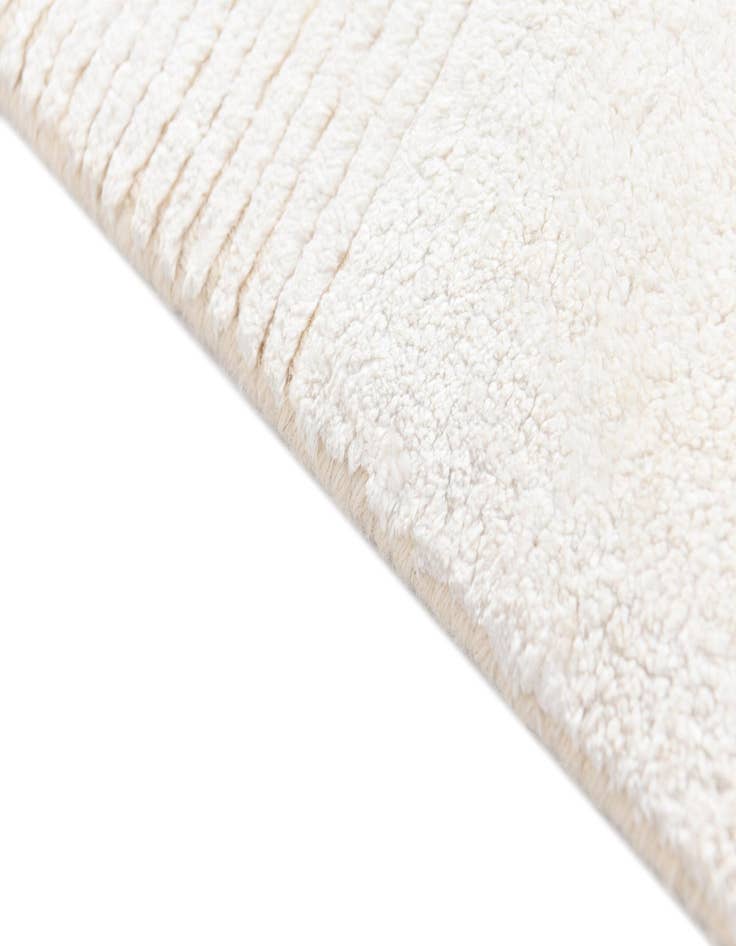 Detail image of  2' 7 x 12' 11 Darya Runner Rug