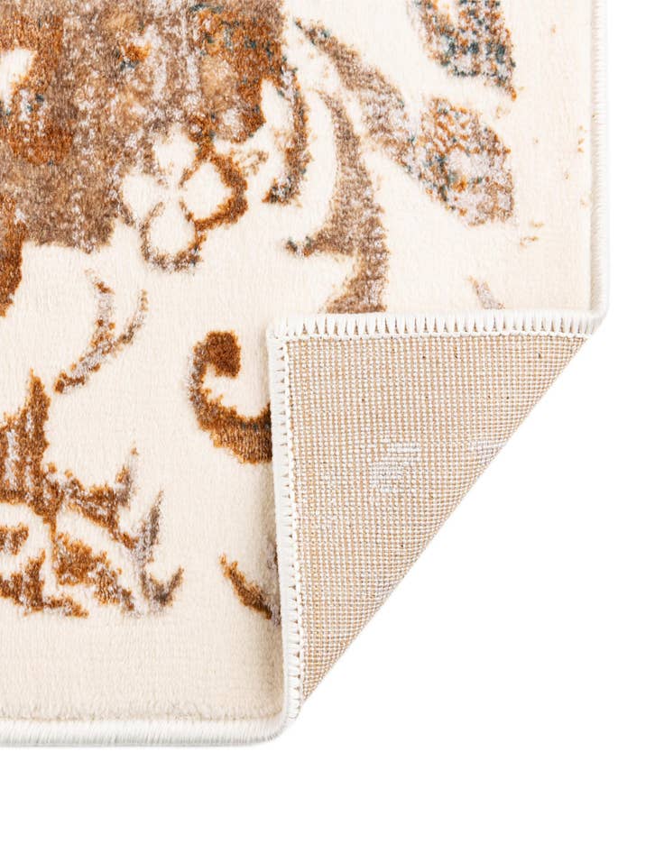 Detail image of  2' x 9' 10 Highbury Runner Rug