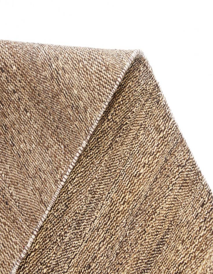 Detail image of  2' 8 x 8' 1 Juma Wool Runner Rug