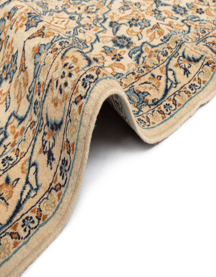 Detail image of  3' 3 x 9' 8 Kashan Wool Runner Rug