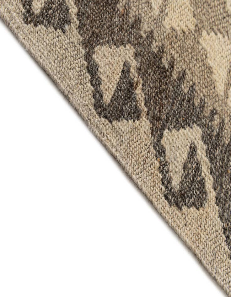 Detail image of  2' 8 x 9' 9  Hand Woven Kilim Maymana Wool Runner Rug