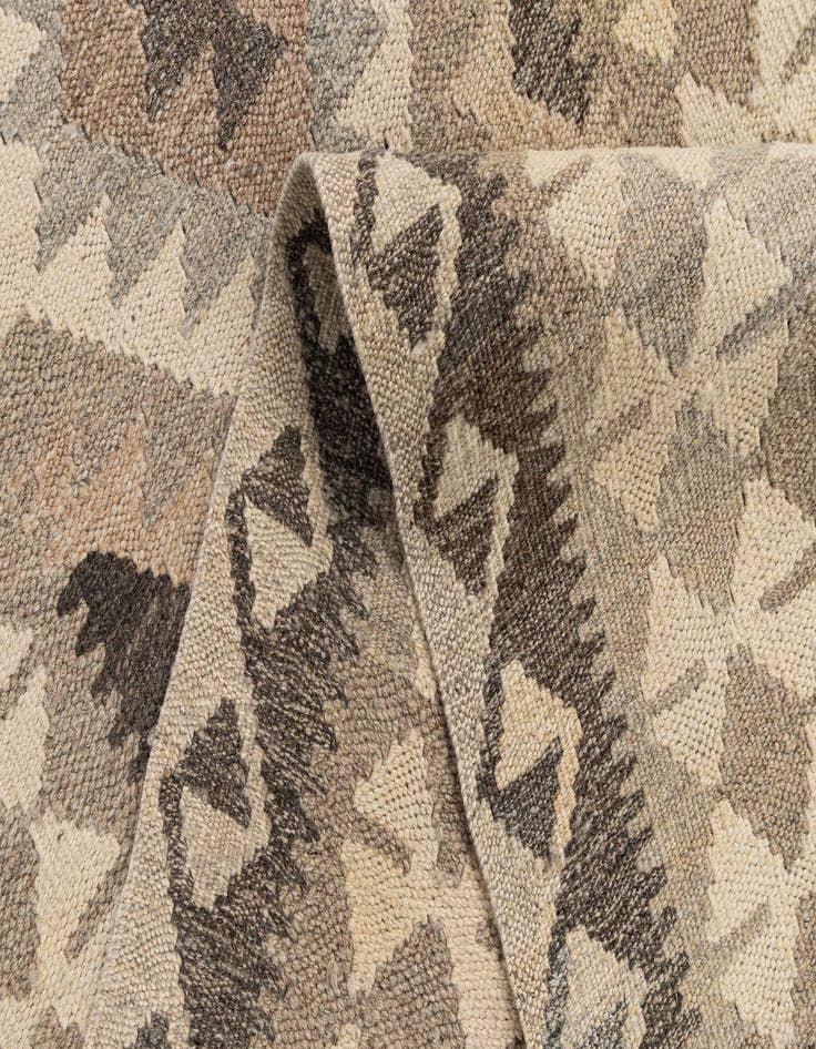 Detail image of  2' 8 x 9' 9  Hand Woven Kilim Maymana Wool Runner Rug