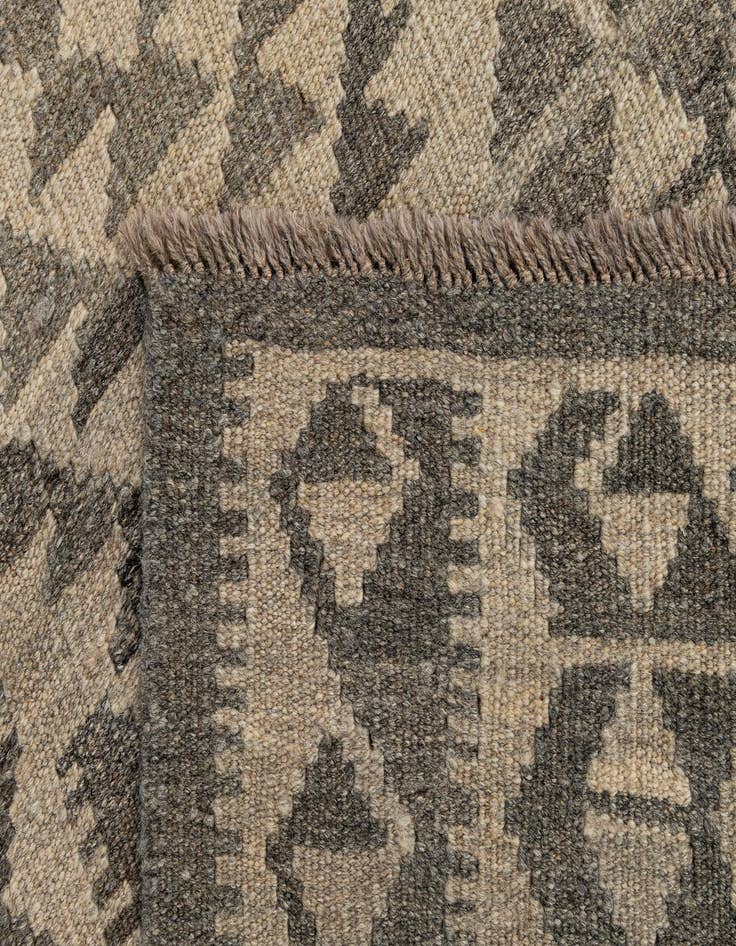 Detail image of  2' 11 x 9' 9  Hand Woven Kilim Maymana Wool Runner Rug