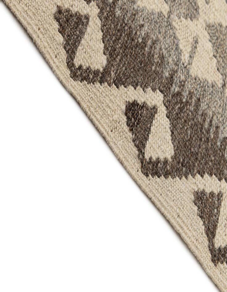 Detail image of  2' 6 x 9' 6  Hand Woven Kilim Maymana Wool Runner Rug
