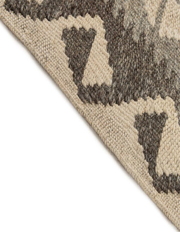 Detail image of  2' 8 x 9' 9  Hand Woven Kilim Maymana Wool Runner Rug