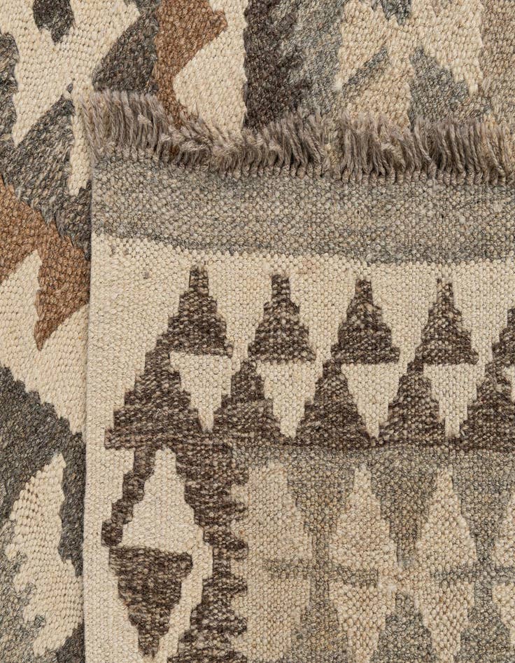 Detail image of  2' 8 x 9' 9  Hand Woven Kilim Maymana Wool Runner Rug