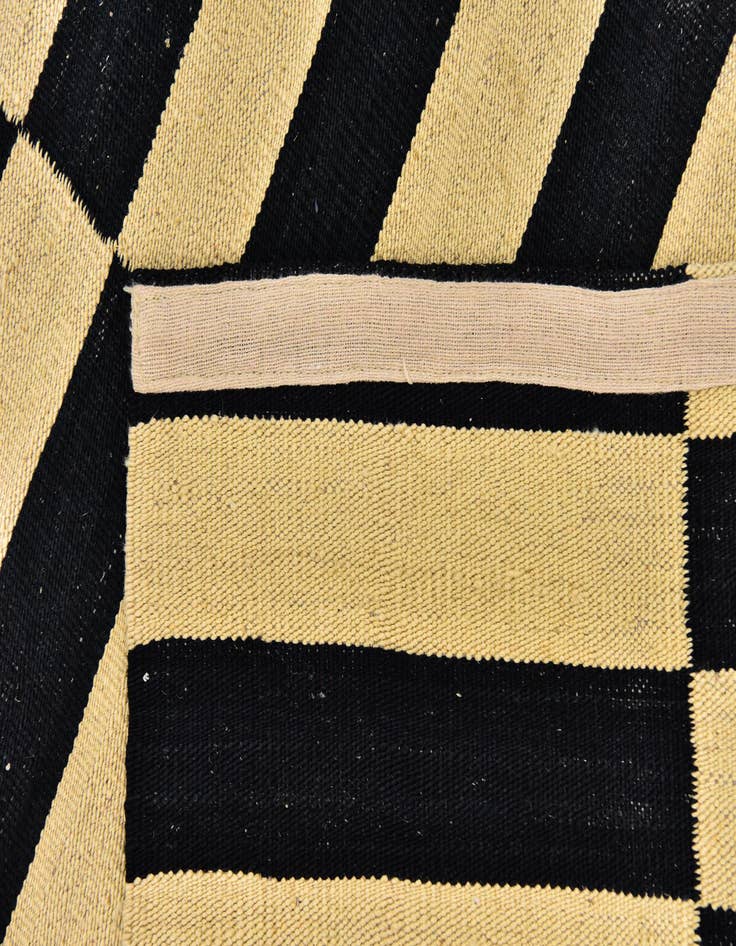 Detail image of  2' 10 x 9' 10  Hand Woven Kilim Modern Wool Runner Rug