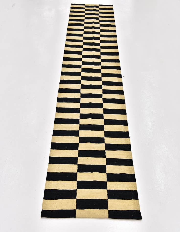 Detail image of  2' 10 x 9' 10  Hand Woven Kilim Modern Wool Runner Rug