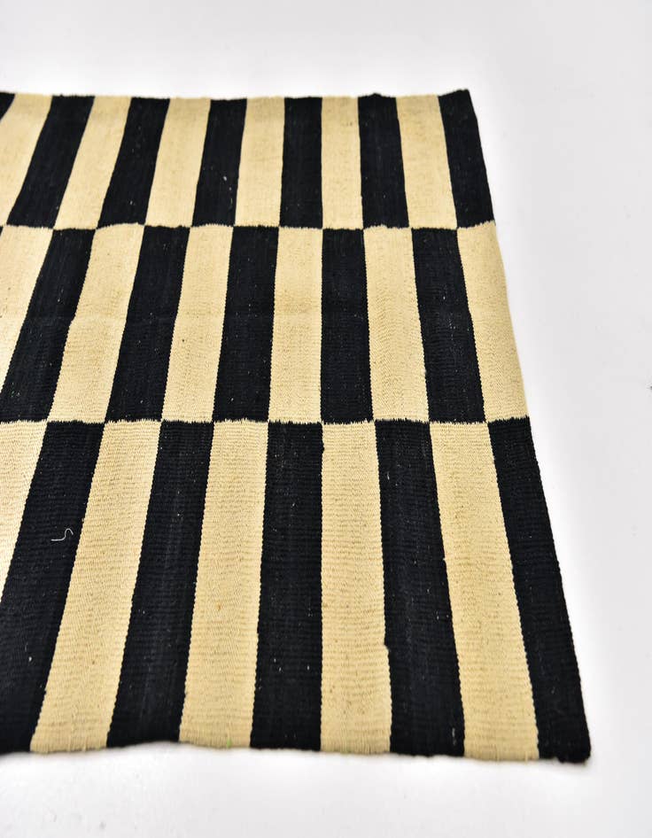 Detail image of  2' 10 x 9' 10  Hand Woven Kilim Modern Wool Runner Rug