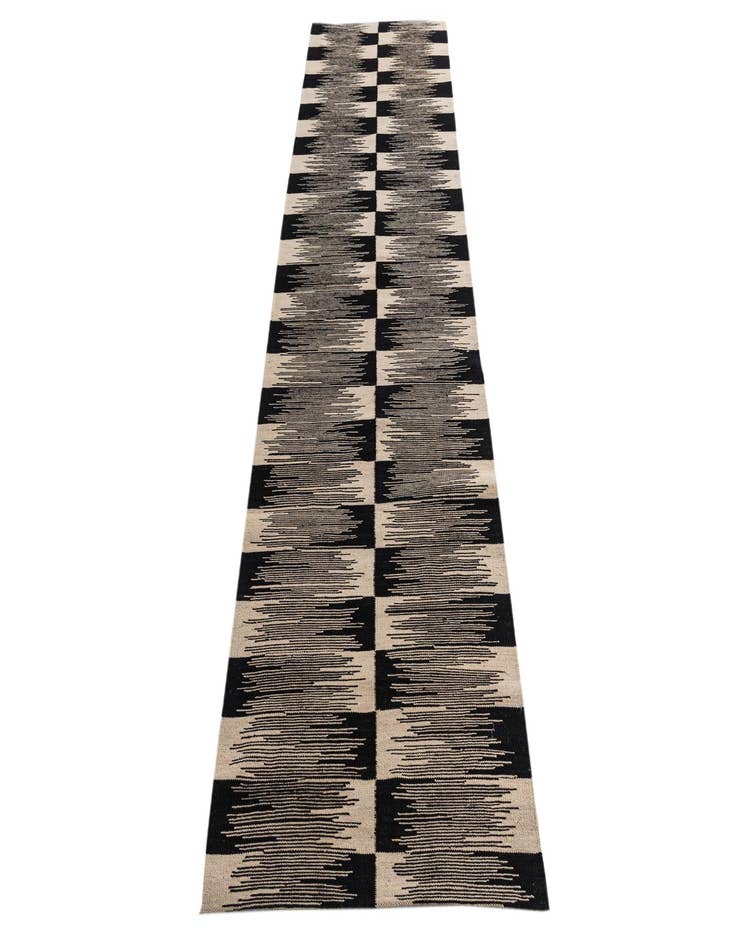 Detail image of  2' 8 x 9' 3  Hand Woven Kilim Modern Wool Runner Rug