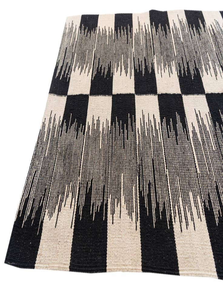 Detail image of  2' 8 x 9' 3  Hand Woven Kilim Modern Wool Runner Rug