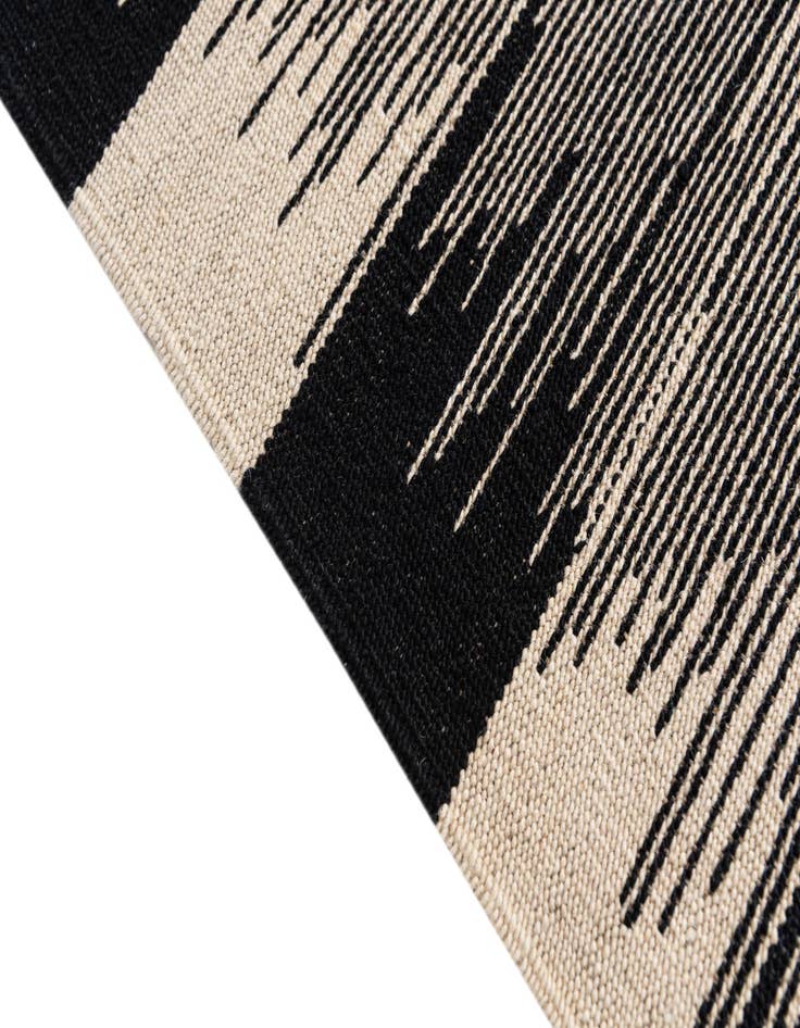 Detail image of  2' 8 x 9' 3  Hand Woven Kilim Modern Wool Runner Rug
