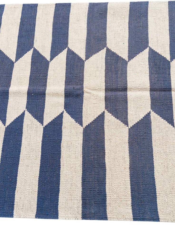 Detail image of  2' 8 x 9' 8  Hand Woven Kilim Modern Wool Runner Rug