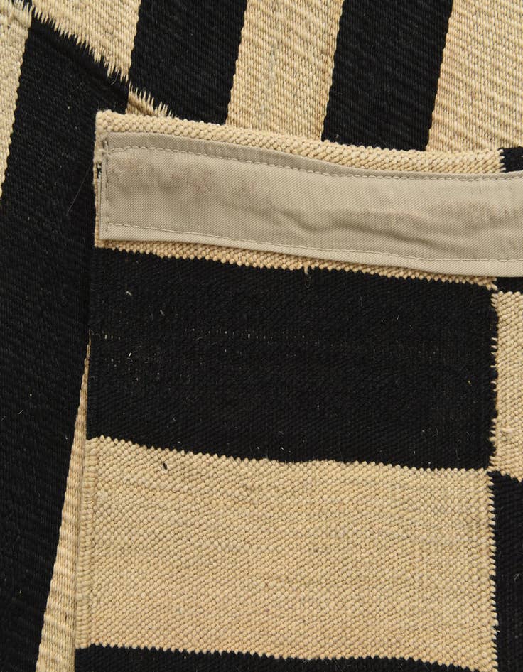 Detail image of  2' 8 x 9' 6  Hand Woven Kilim Modern Wool Runner Rug