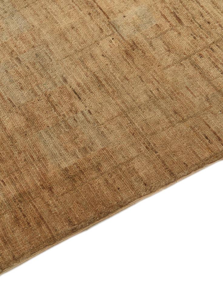 Detail image of  3' 2 x 9' 4  Hand Knotted Modern Ziegler Runner Rug