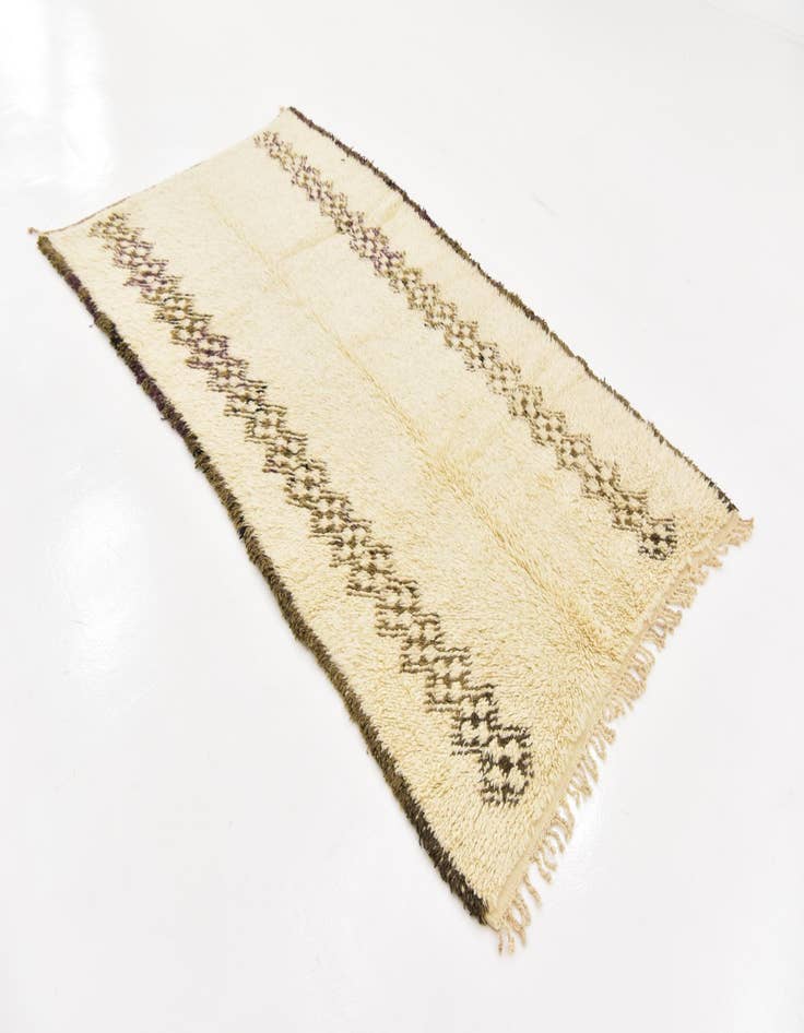 Detail image of  4' 6 x 8' 2  Hand Knotted Moroccan Wool Runner Rug