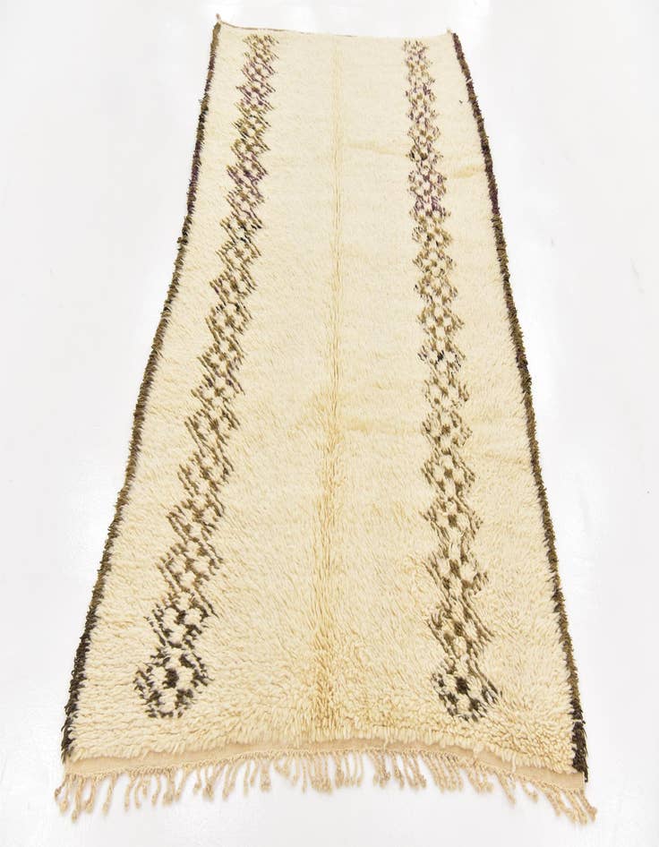 Detail image of  4' 6 x 8' 2  Hand Knotted Moroccan Wool Runner Rug