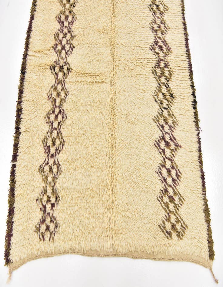 Detail image of  4' 6 x 8' 2  Hand Knotted Moroccan Wool Runner Rug
