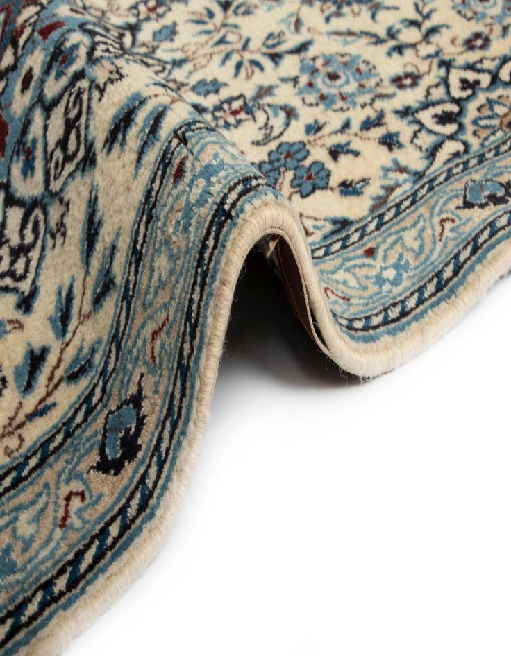 Detail image of  2' 7 x 12' 4 Nain Wool Runner Rug