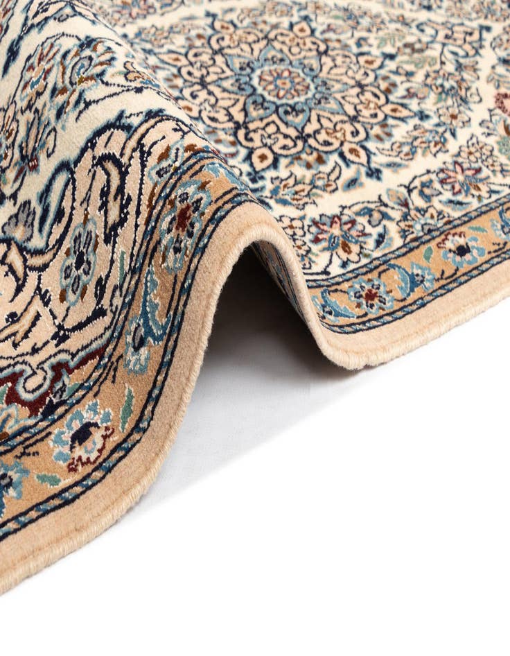 Detail image of  2' x 10' 3 Nain Runner Rug