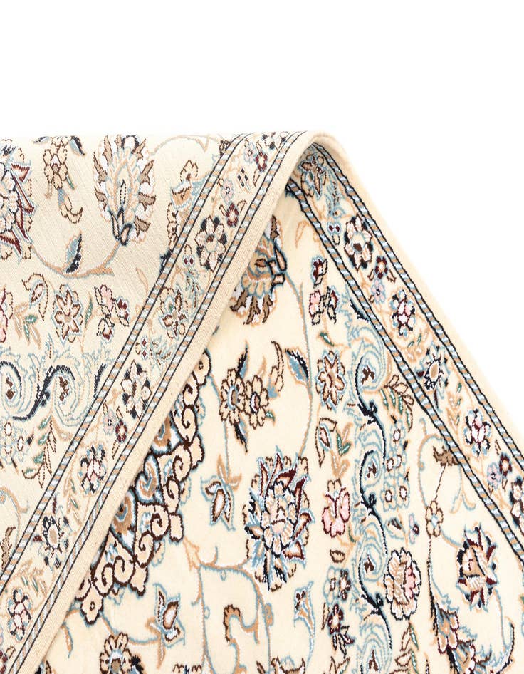 Detail image of  2' 11 x 11' Nain Runner Rug