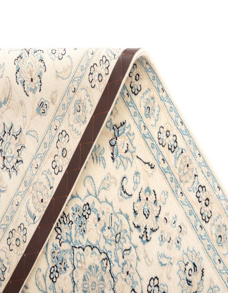 Detail image of  2' 11 x 12' 11 Nain Wool Runner Rug