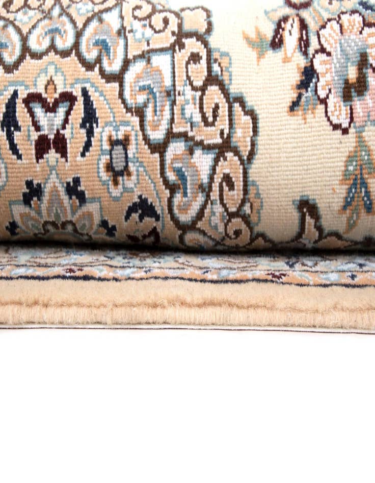 Detail image of  3' 6 x 9' 10  Hand Knotted Nain Persian Wool Runner Rug