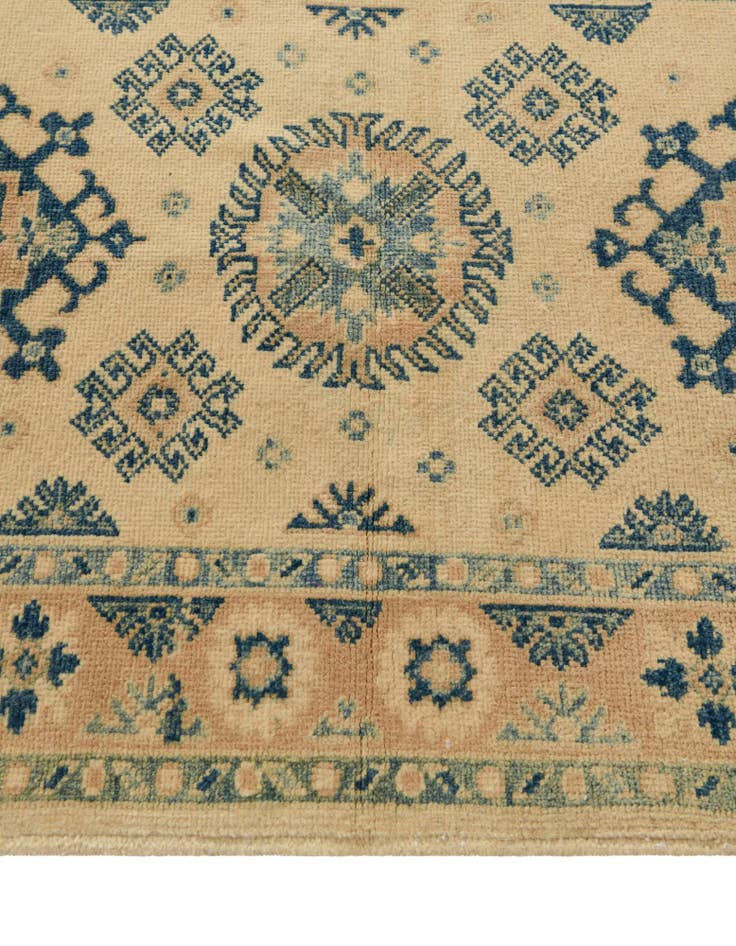 Detail image of  2' 8 x 6' 4  Hand Knotted Oushak Wool Runner Rug