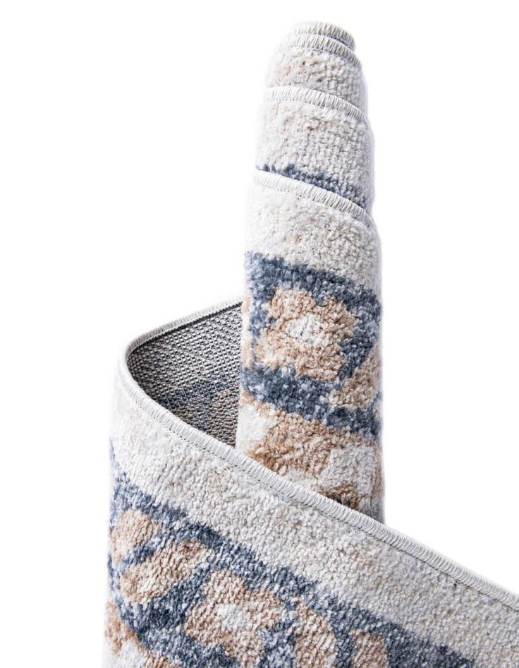 Detail image of  2' x 6' Oxford Runner Rug