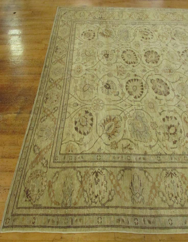 Detail image of  8' 3 x 32' 9  Hand Knotted Peshawar Ziegler Oriental Runner Rug