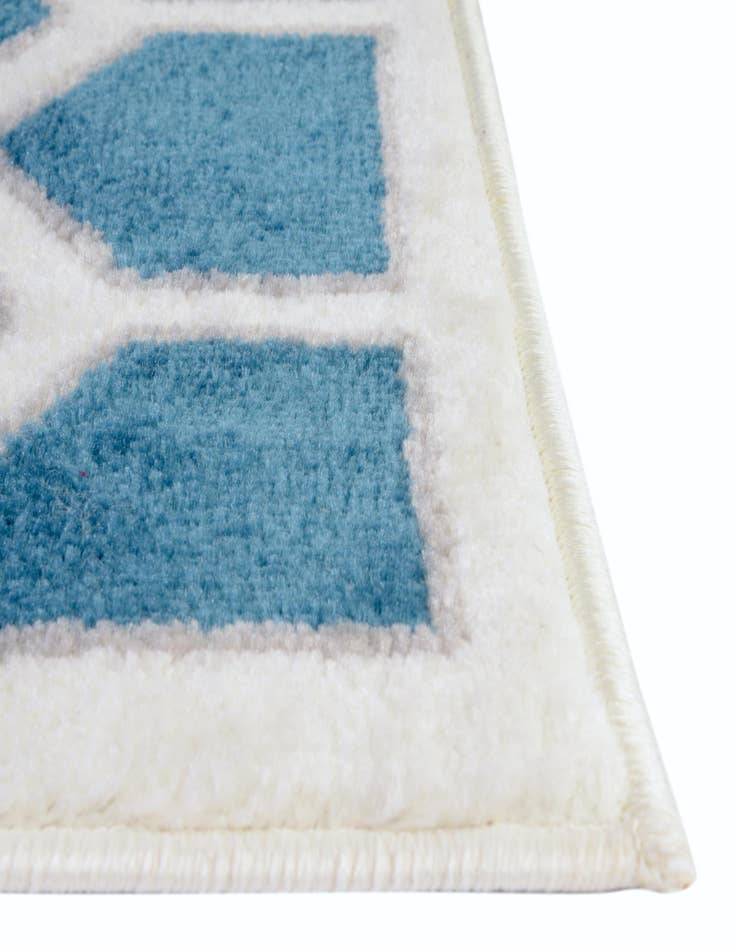 Detail image of  2' x 13' Sydney Runner Rug